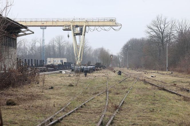 Zamiast dawnego szybu powstanie nowoczesna baza techniczna. Koleje Śląskie zawarły porozumienie z PGG 