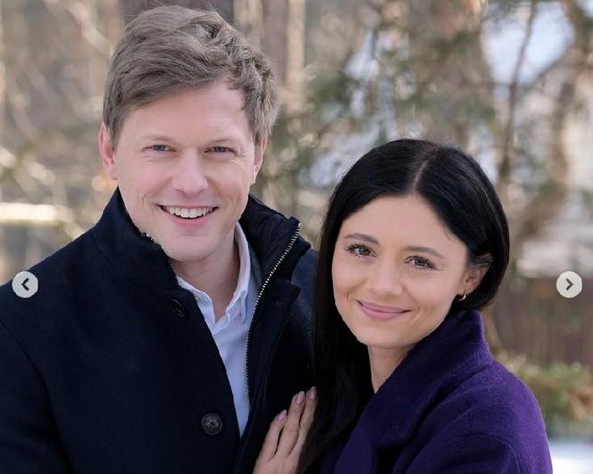 M jak miłość. Radek (Philippe Tłokiński), Iza (Adriana Kalska)