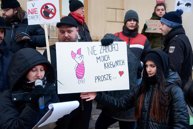 Lublin: Protest w obronie dzików. „Nie dla myśliwych”