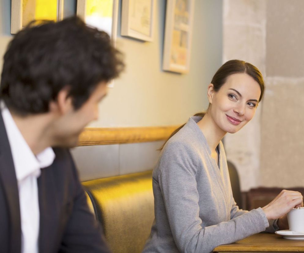 Nie tylko uroda decyduje o atrakcyjności - znacznie ważniejsza jest pewność siebie, poczucie humoru i wesołość.