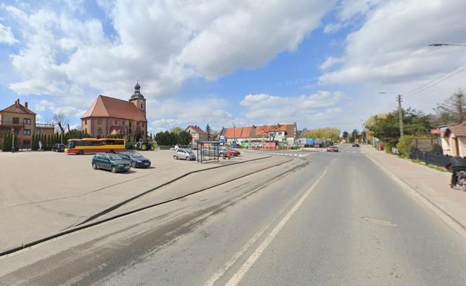 To największa wieś na Dolnym Śląsku. Jest tuż pod Wrocławiem