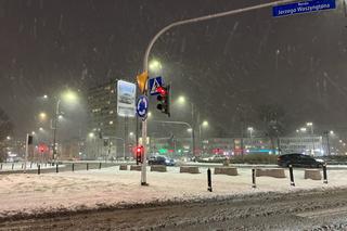 Trudne warunki drogowe w Warszawie