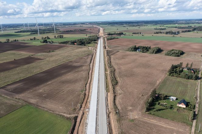 Budowa drogi ekspresowej S6 na odcinkach Bobrowniki Skórowo i koniec obwodnicy Słupska - Bobrowniki