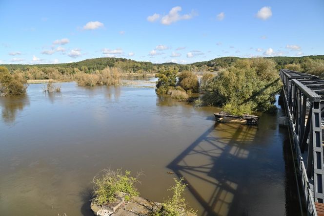 Przekroczone stany alarmowe na Odrze