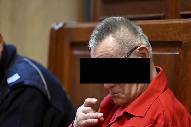 Morderstwo pary niemieckich emerytów na Mokotowie. Oskarżony: „Zrobili ze mnie zabójcę z chęci awansu”