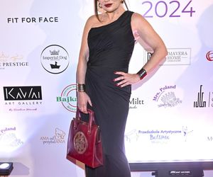 Tak się zmieniała Monika Jarosińska