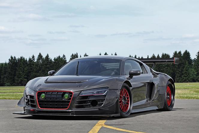 RECON MC8 - Audi R8 po tuningu Potter & Rich