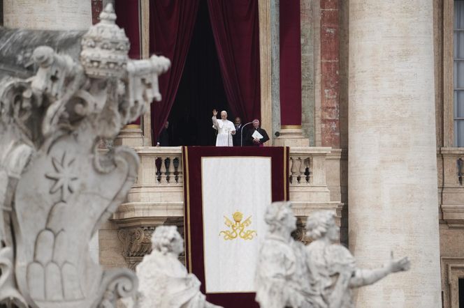 Leon XIV podczas modlitwy Regina Caeli zaapelował o modlitwę o powołania i odwagę dla młodych ludzi