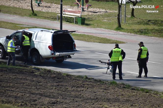 Nowa broń katowickiej policji w walce z nielegalnymi spacerowiczami [ZDJĘCIA]