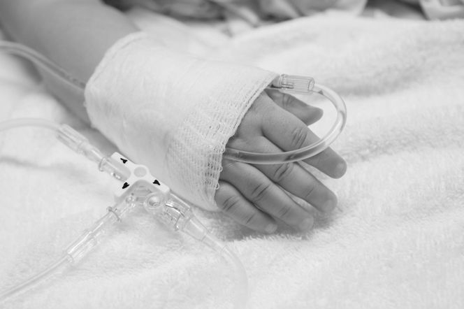 Rodzice myśleli, że to zwykły katar. Następnego dnia dziecko nie żyło