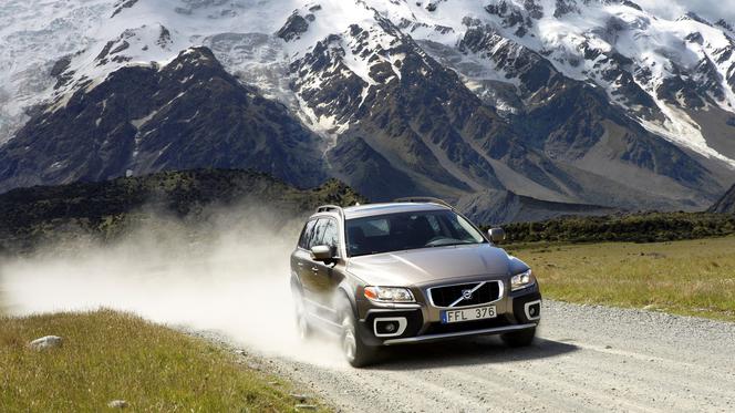 Volvo zapowiada V90 Cross Country!
