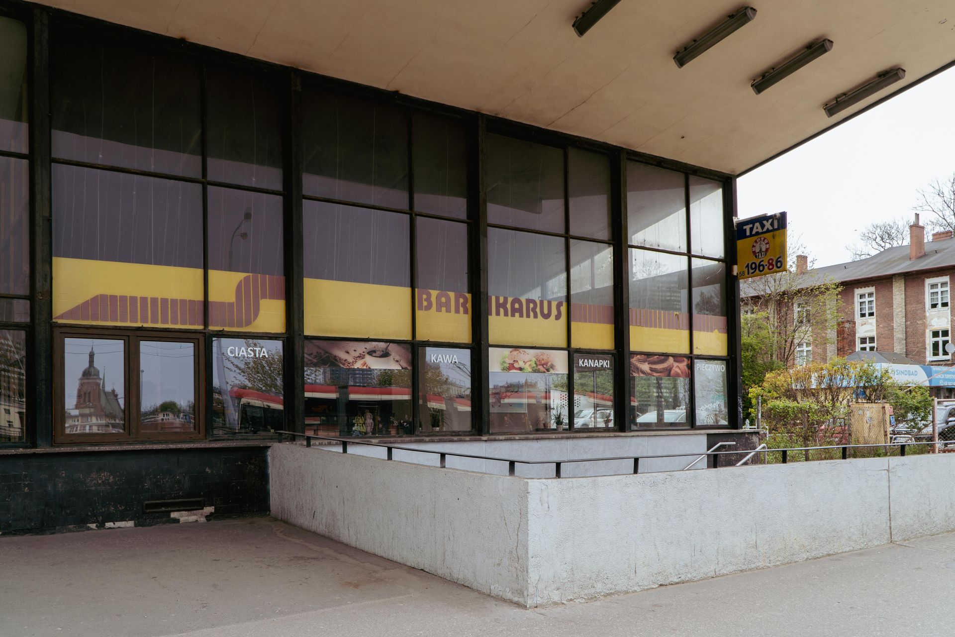 Dworzec PKS w Gdańsku. Bar Ikarus