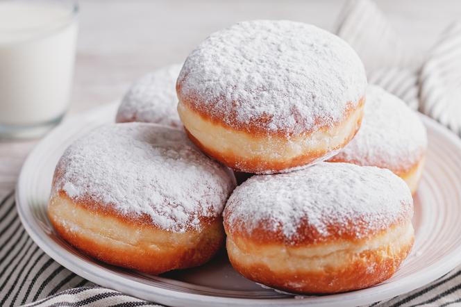 Jak zrobić puszyste paczki? Dodaj jeden zaskakujący składnik. Efekt WOW gwarantowany!