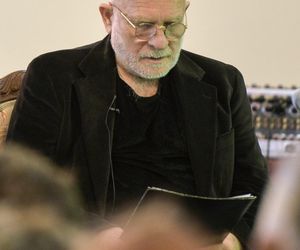 To on przed laty prowadził kultowy program Rosyjska ruletka. Dziś obchodzi 80 urodziny