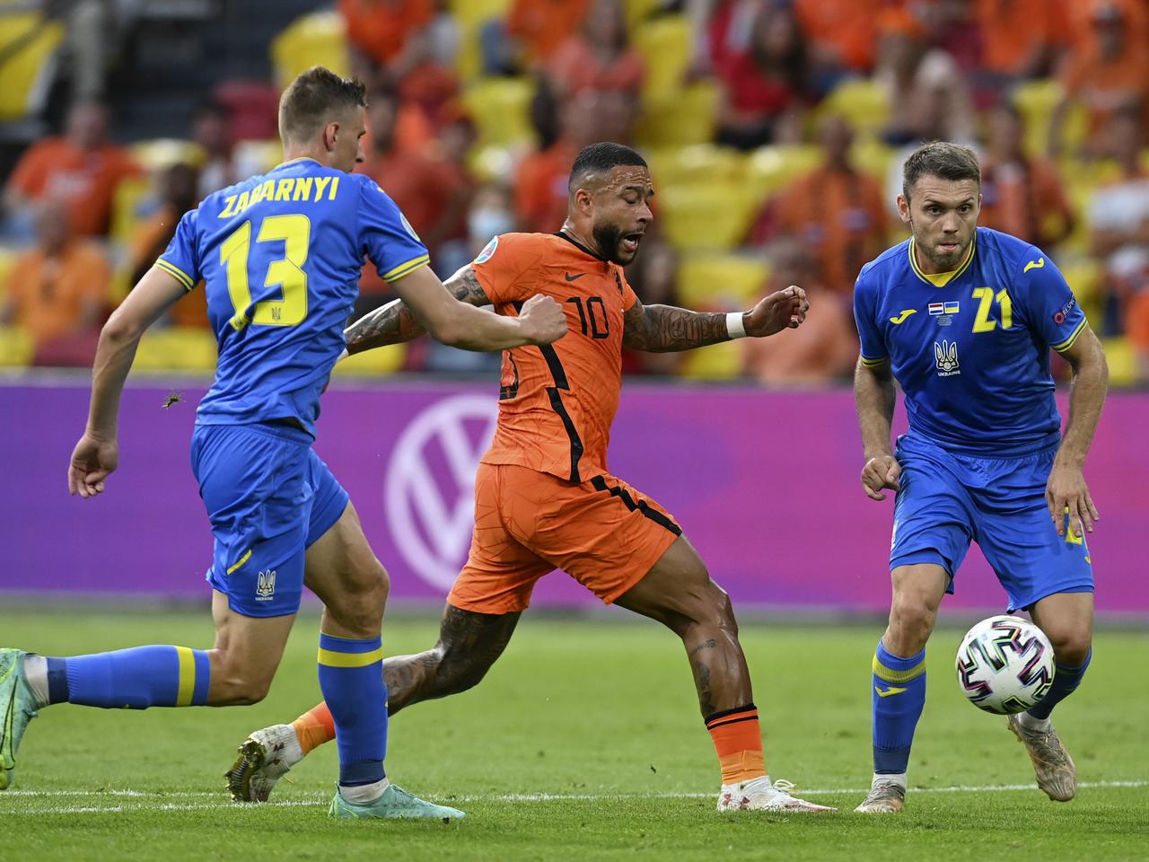 Reprezentacja Ukrainy wraca do gry! Wystąpią w specjalnych koszulkach, jest też polski akcent