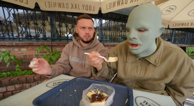 Książulo z wizytą w Częstochowie. Odwiedził bar przy Jasnej Górze
