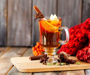 Rozgrzewające napoje na zimę: 5 gorących przepisów na bezalkoholowe napoje 