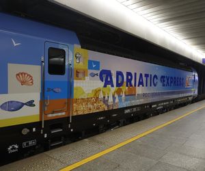 Pierwszy pociąg do Rijeki odjechał z Warszawy! Tłumy pasażerów. Wszystkie miejsca zajęte