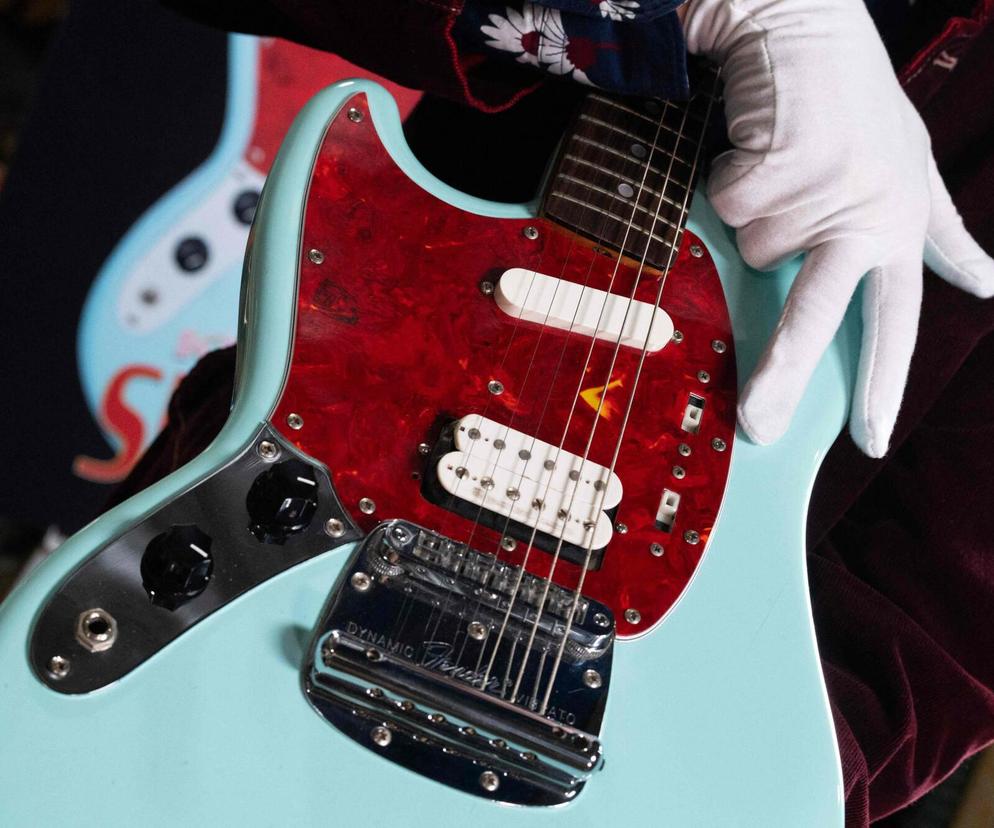 Słynna gitara Kurta Cobaina ósmą najdrożej sprzedaną gitarą w historii!