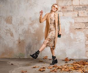 Wiosną łączymy romantyczne sukienki z elementami motocyklowymi. Moto boho to najmodniejszy styl nadchodzącego sezonu! 