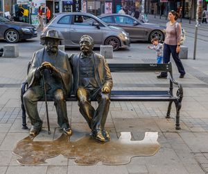Złote kopuły i majestatyczne góry niecałe dwie godziny od Krakowa. Wystartowały loty na świetny city break 