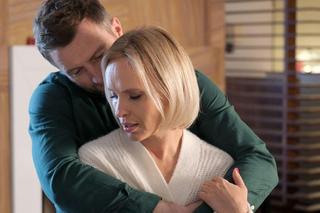 M jak miłość, odc. 1795. Dorota Kawecka (Iwona Rejzner), Bartek (Arkadiusz Smoleński)