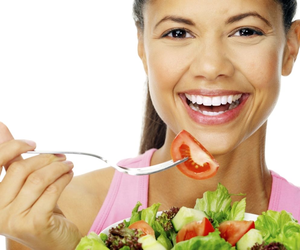 Dieta Tombaka  to kuracja  oczyszczająca  i  odchudzająca , dzięki której, przy pomocy prostych, naturalnych metod i bez specjalnych wyrzeczeń, pozbędziesz się toksyn i złogów, które zatruwają organizm, a dodatkowo stracisz kilka kilogramów.