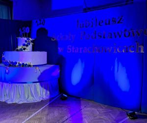 Szkoła Podstawowa nr 1 w Starachowicach ma już 120 lat. Zobaczcie zdjęcia z uroczystości