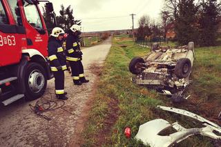 26-latek zakończył pijacką przejażdżkę dachowaniem [GALERIA]