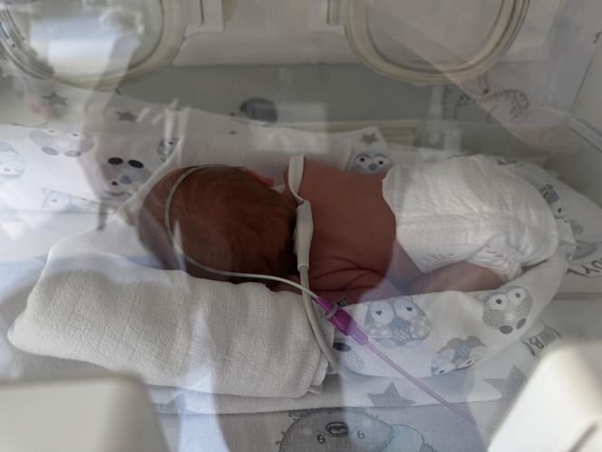 Niezwykłe narodziny w szpitalu w Rzeszowie. Na świat przyszły trojaczki!