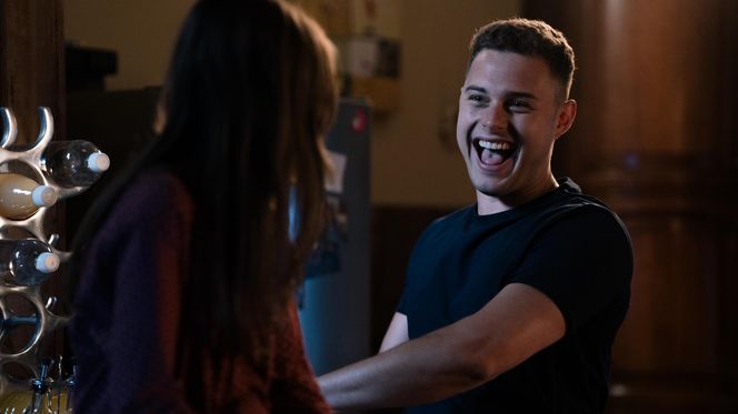 Rodzinka.pl 17 sezon odcinek 290. Kuba (Adam Zdrójkowski)