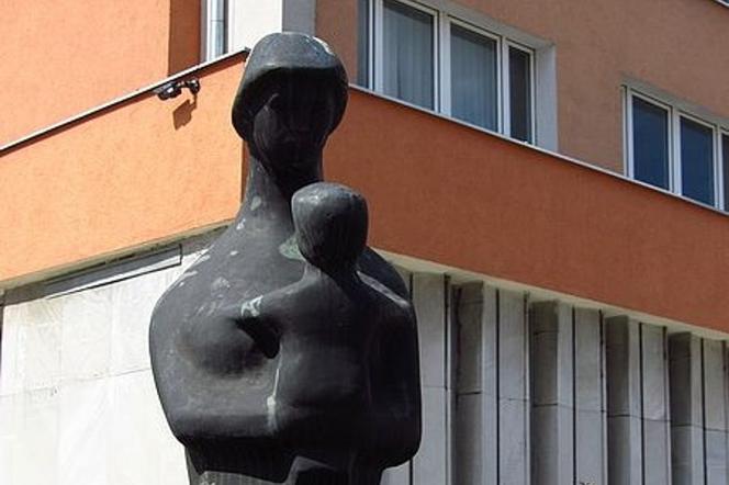 Gdzie stanie Macierzyństwo? Olsztyński ratusz czeka na propozycje