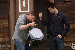 Na dobre i na złe odc 567 Przemek Zapała (Marcin Rogacewicz), Adam Krajewski (Grzegorz Daukszewicz)