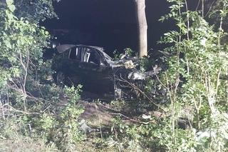 Niespokojna noc na gdańskich drogach. Dwa wypadki i uwięzieni ludzie w samochodach