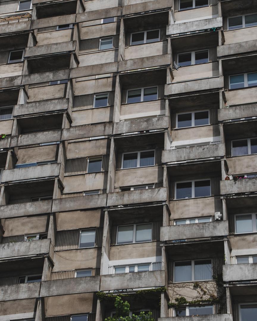 Manhattan - zdjęcia. Zobacz najwyższy blok w Łodzi