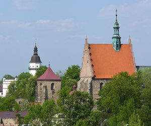 5. Szydłowiec (243. miejsce w Polsce wśród miast powiatowych) - zamożność per capita 2024: 4855,51 zł