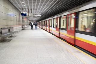 Dlaczego metro w Warszawie nie kursuje? Wiele pociągów odwołanych