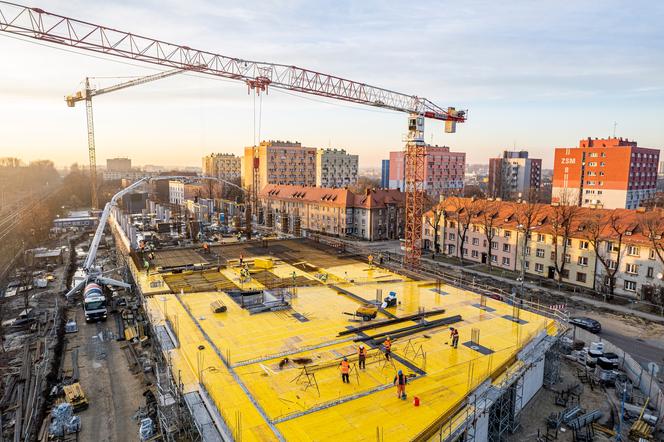 Centrum przesiadkowe w centrum Zabrza. Prace idą pełną parą