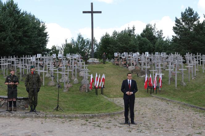  77. rocznica obławy augustowskiej na Wzgórzu Krzyży w Gibach