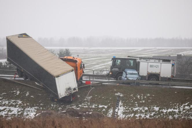 KOŁBIEL TRAGICZNY WYPADEK NA DK50