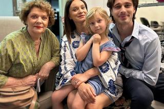 Natalia (Maria Dejmek) z serialu Barwy szczęścia ostatni dzień na planie. Lea (Lena Sobota), Cezary Rawicz (Marcel Opaliński), Józefina (Elżbieta Jarosik)