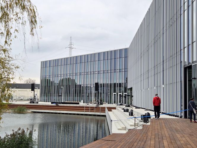 Nowa perła Bydgoszczy. Spacer wokół Akademii Muzycznej zachwyca!