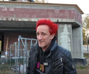 Michał Wiśniewski na budowie swojego domu