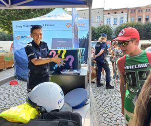 Trwają obchody Święta Policji w Lesznie. Świętują policjanci i policjantki