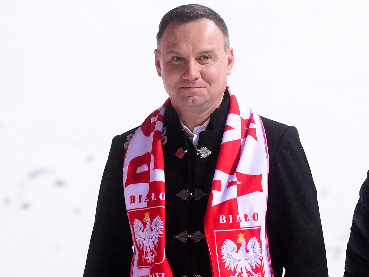 Andrzej Duda okrutnie krytykowany. Wszystko po... gratulacjach za medale paraolimpijczyków
