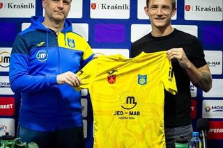 Mistrz Polski i były reprezentant Polski dołącza do Stali. Ma pomóc w awansie