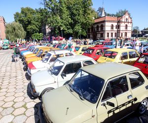 Setki Fiatów 126p i koncerty. W Tychach obchodzono wielkie święto Malucha