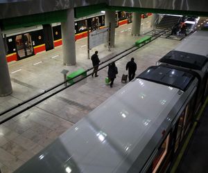 Tajemniczy peron w metrze w Warszawie. Zbudowali go za grube miliony, nikt nigdy z niego nie odjechał 