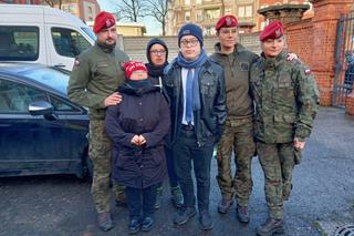 Członkowie Koła Iskierka odwiedzili szczecińskich żołnierzy! Zobaczcie zdjęcia z akcji Paczka dla Bohatera 