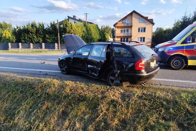 Niestety, na krajowej dwójce często dochodzi do wypadków. Kierowcy, bądźcie ostrożni!